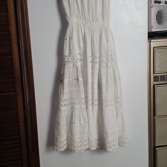 Hand made dress From Mexico . - Picture 5 of 8